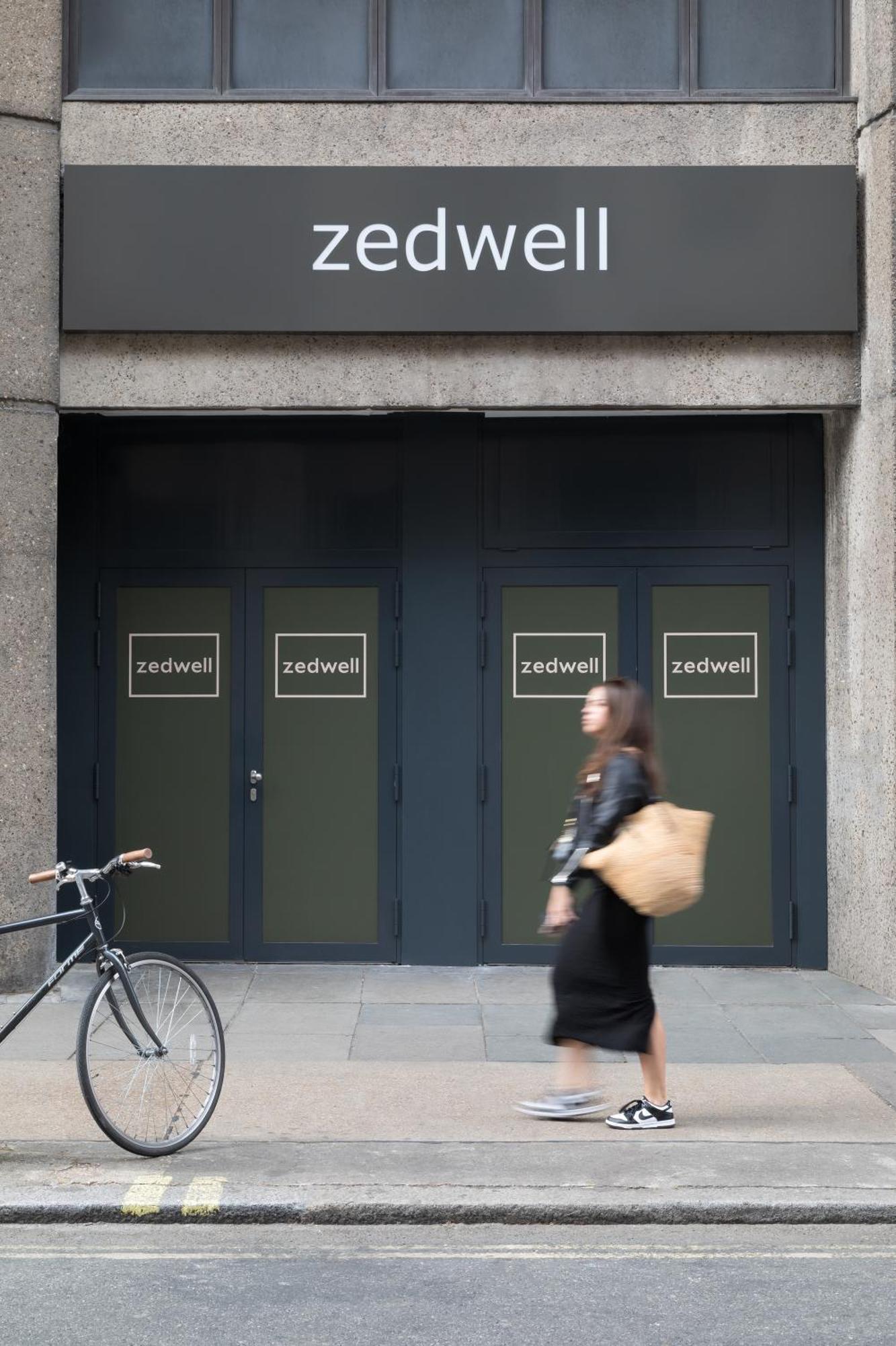 Zedwell Underground Hotel Tottenham Court Rd London Exterior photo
